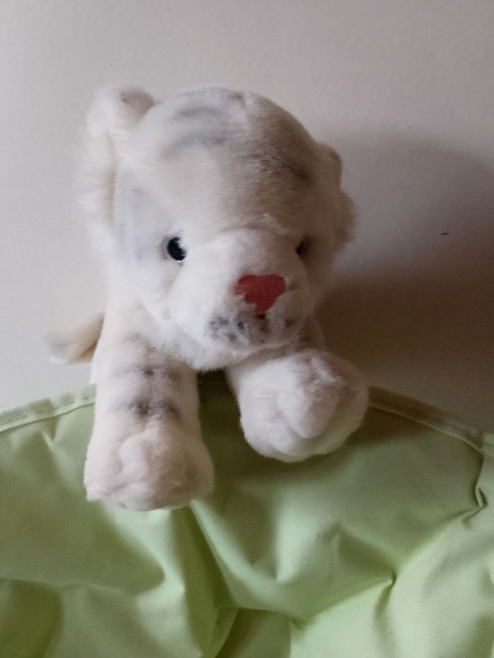 Peluche tigre blanc - photo numéro 3