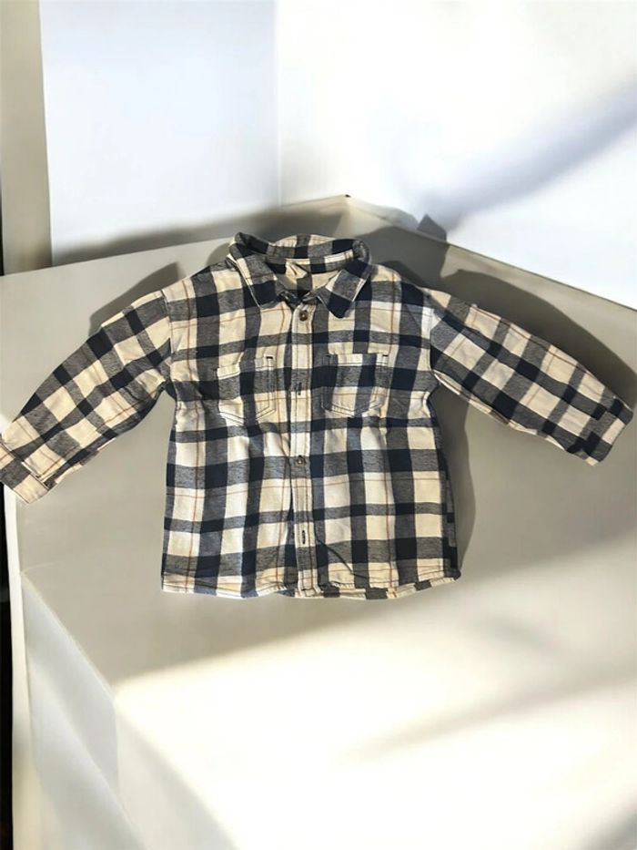 Chemise à carreaux