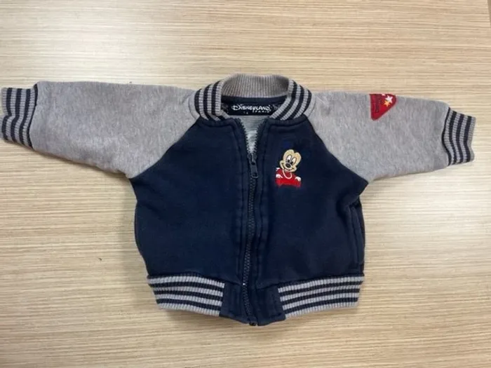 Veste Disneyland bébé 6 mois