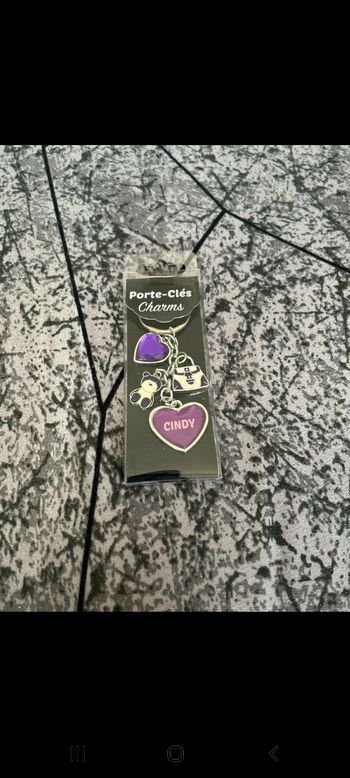 Porte clés charms  cindy  neuf