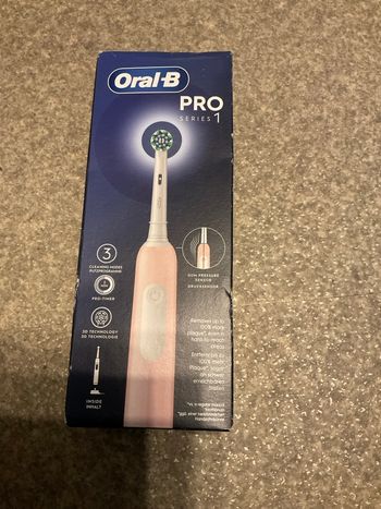 Oral B