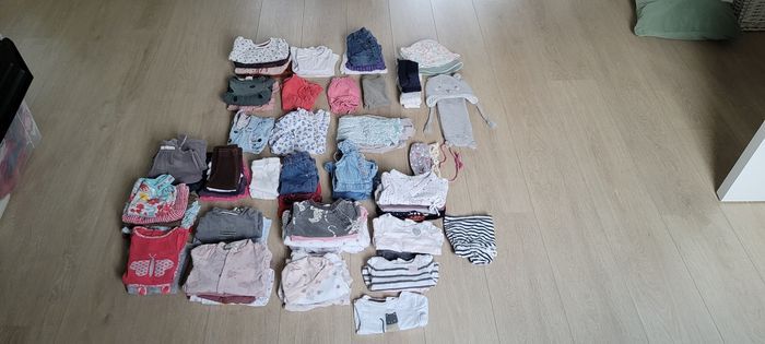 Lot vêtements fille 0 à 3mois. née mi avril - photo numéro 3