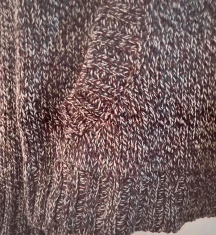 Beau pull avec capuche Zara taille 13 14 ans - photo numéro 3