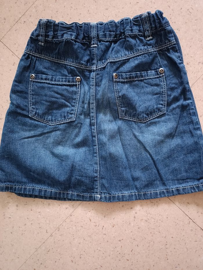 Jupe 8ans - photo numéro 2