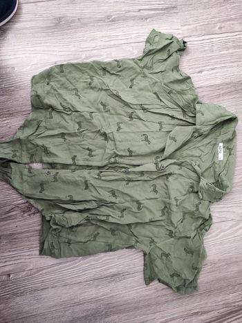 Chemise nouée