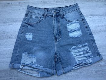 Short en jean S neuf