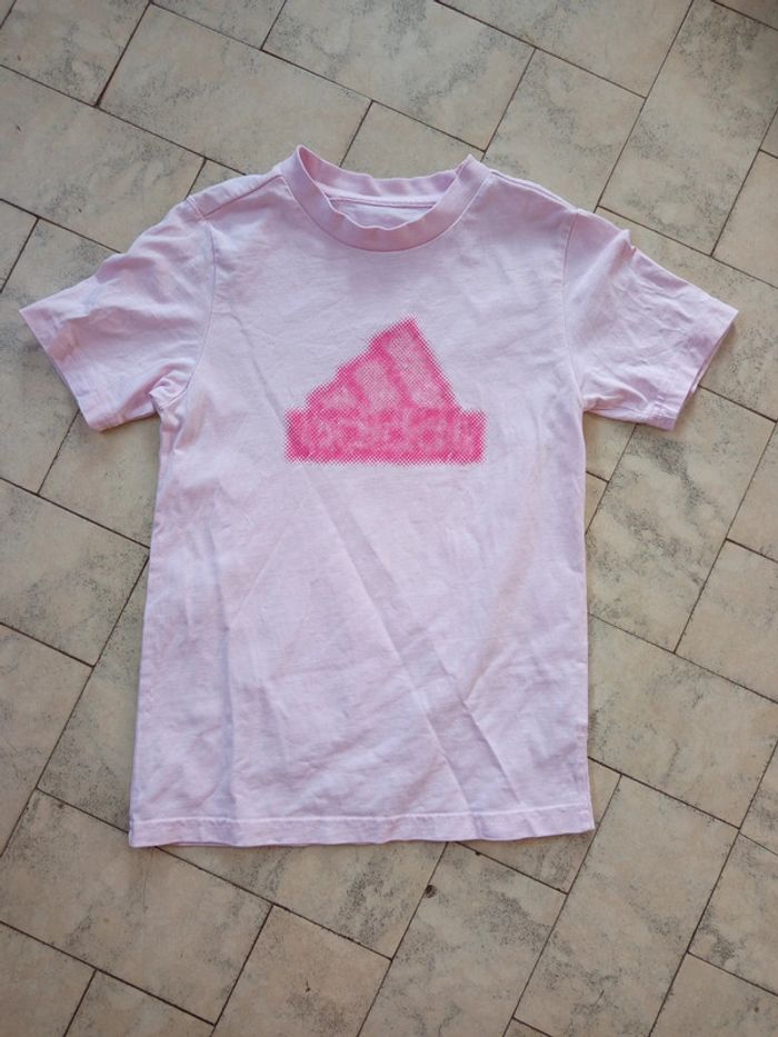 T-shirt addidas