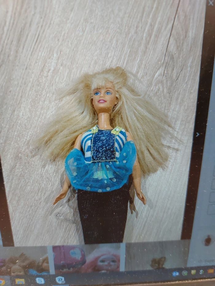 Barbie collector de 1966 en très bon état - photo numéro 3
