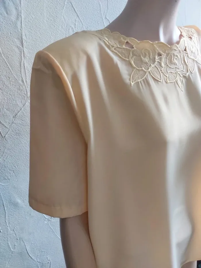 Blouse élégante jaune Taille 48 - photo numéro 5
