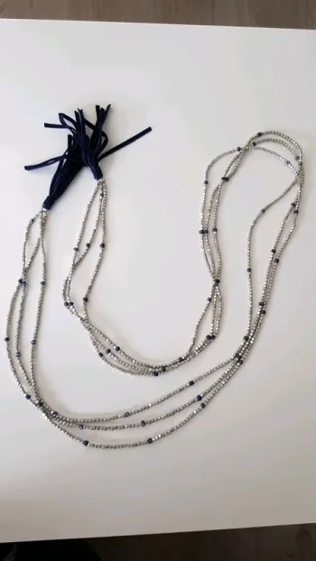 Collier foulard