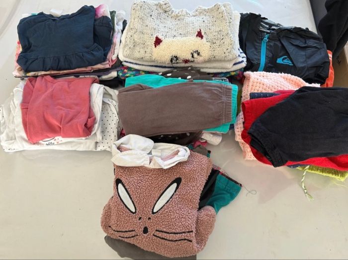 Lot vêtements 24mois