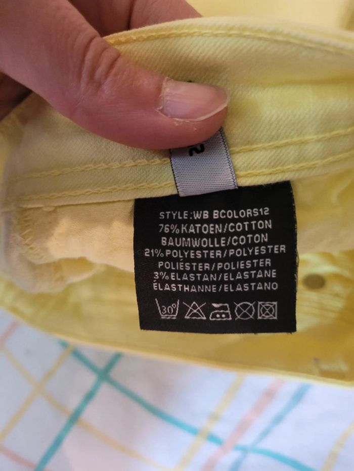 Jean jaune, taille 38 - photo numéro 11