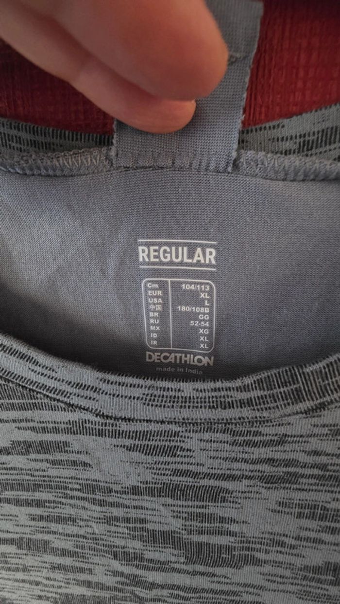 Tee shirt Decathlon - photo numéro 2