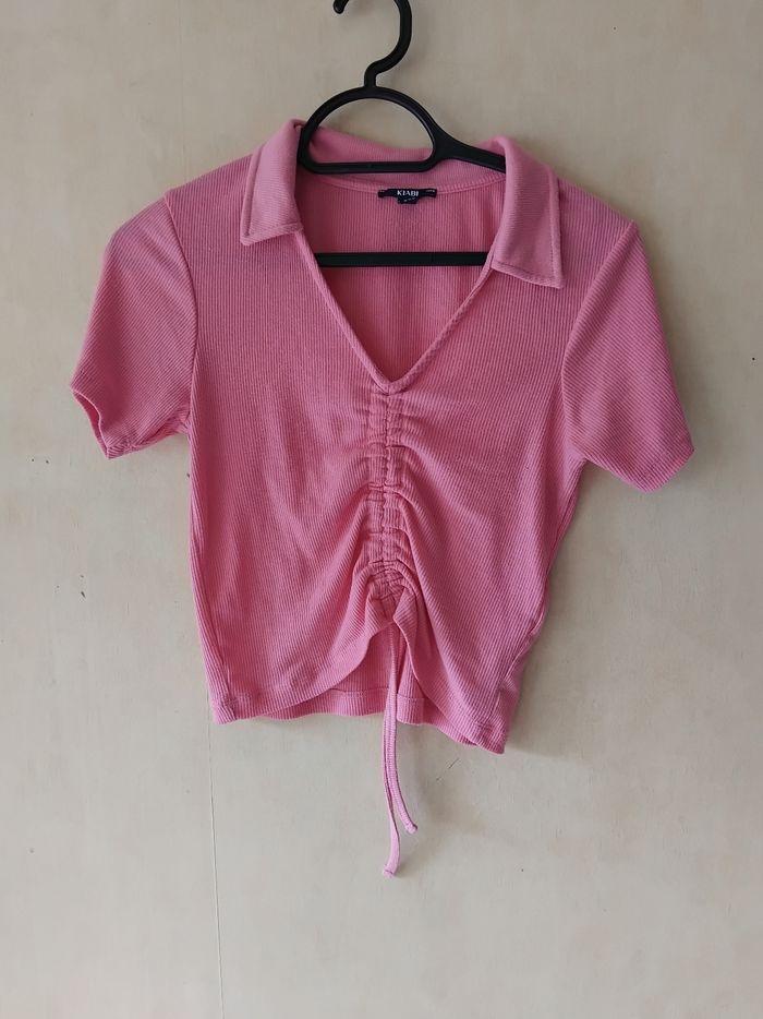 Haut court rose neuf