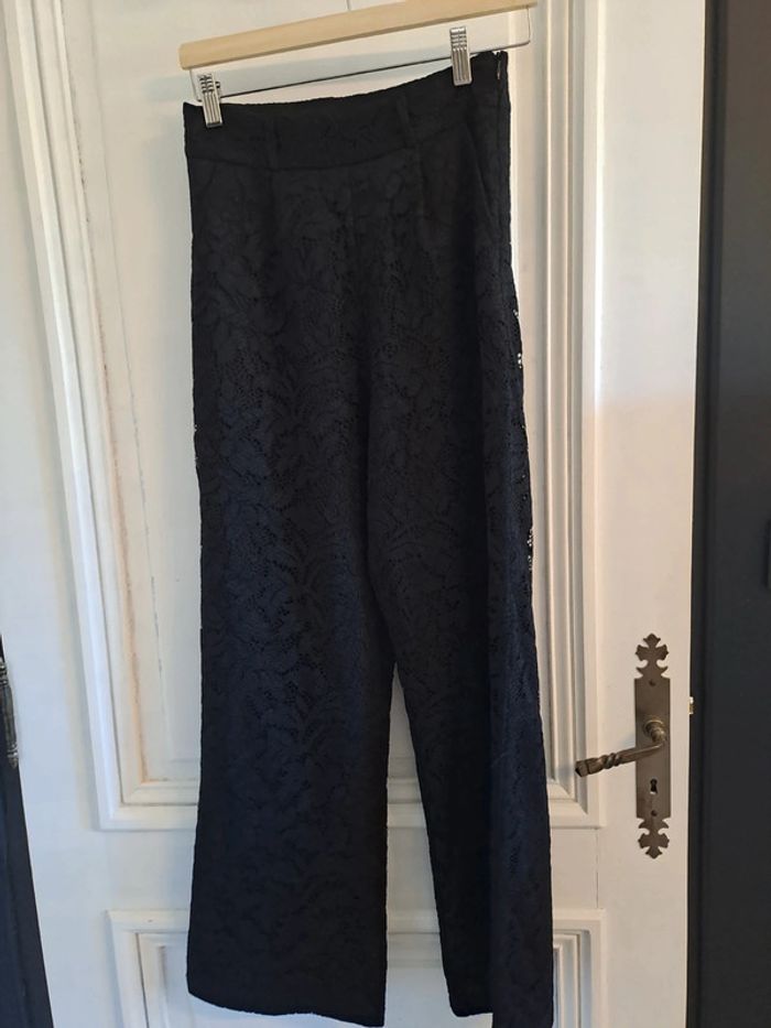 Pantalon dentelle noire avec ceinture - photo numéro 2