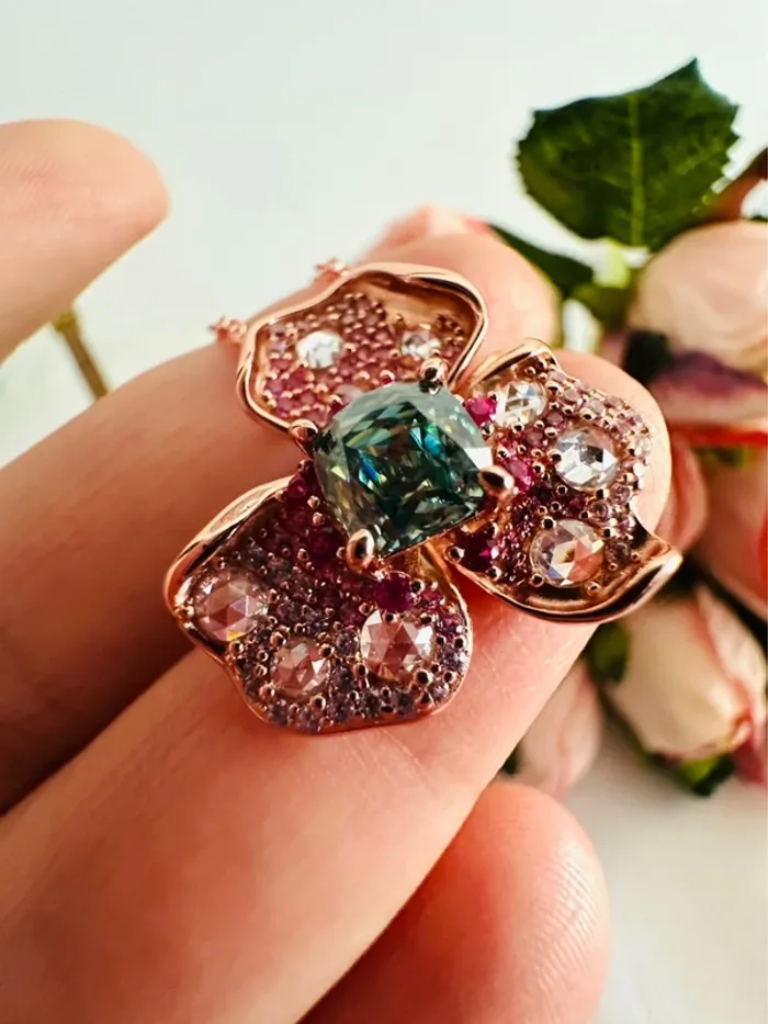 🌷Collier fleur cristal rose & vert – Élégance mystérieuse - photo numéro 13