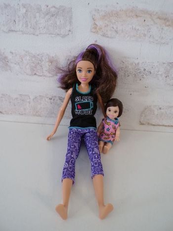 Poupée Barbie avec sa fille (J7)