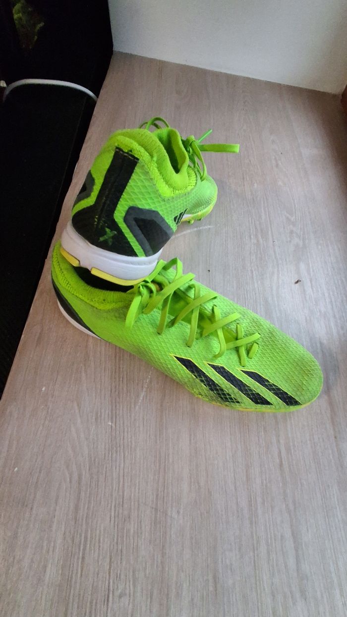 CHAUSSURES de foot salle adidas taille 45 - photo numéro 3