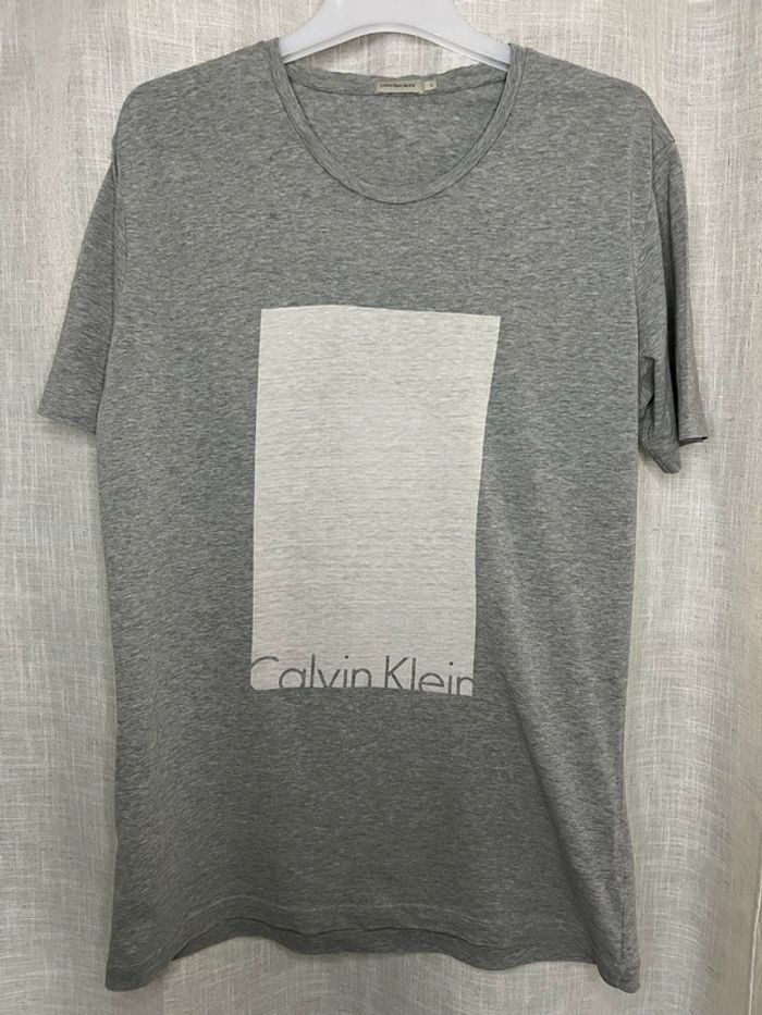 T-shirt manches courtes  Calvin Klein - photo numéro 3