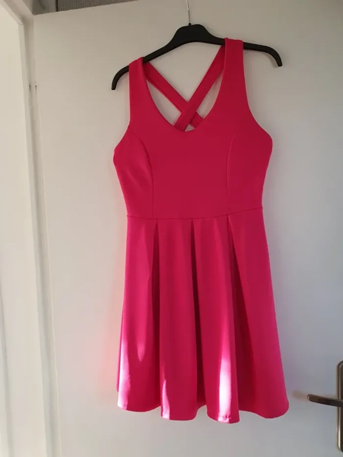 Robe rose fushia