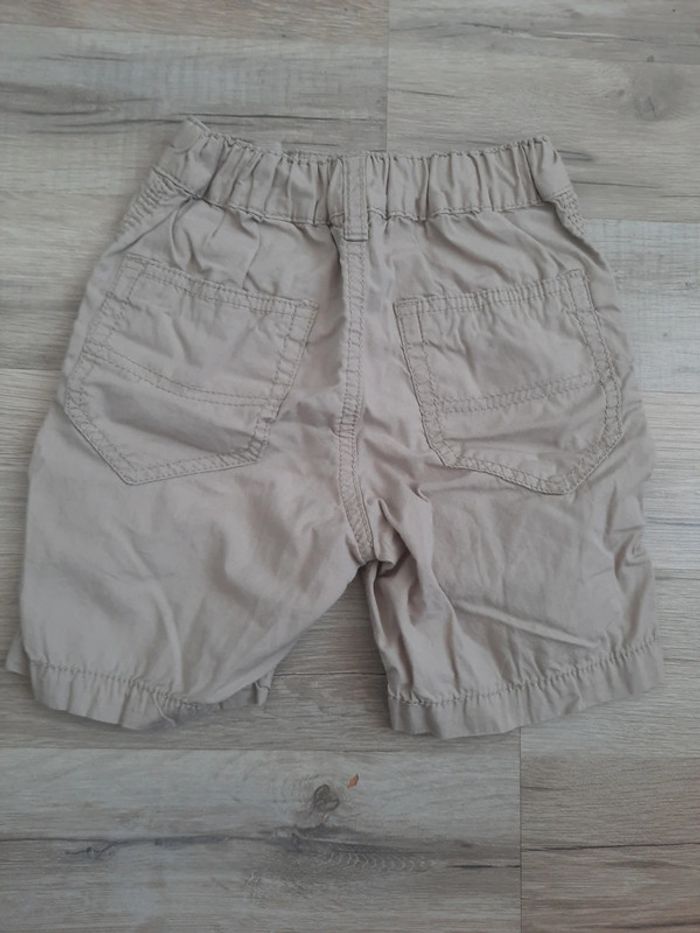 Short 92 cms 2 ans - photo numéro 2