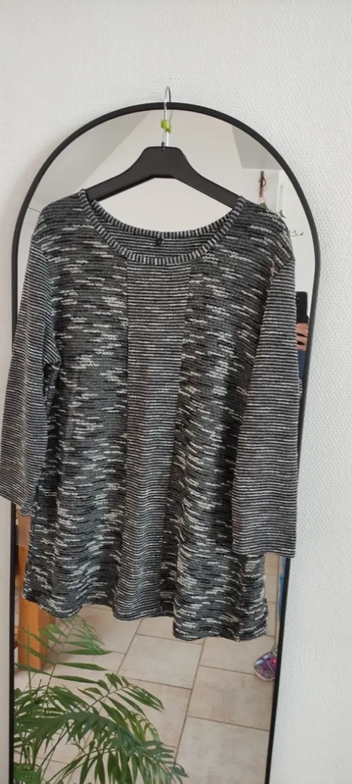 Pull taille 5 (44/46)