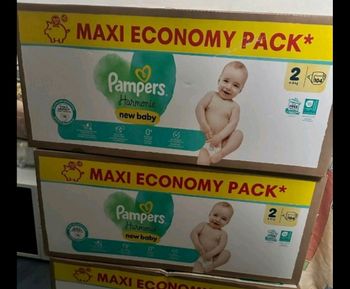 Les couches Pampers taille 2