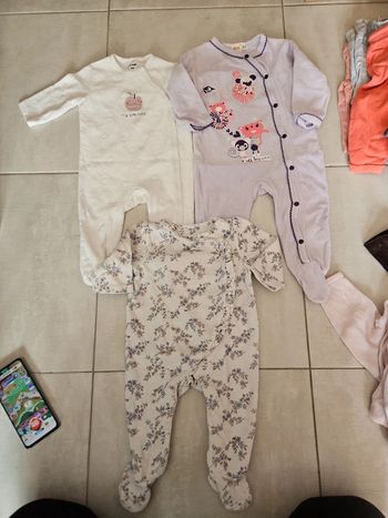 Pyjamas 9 mois