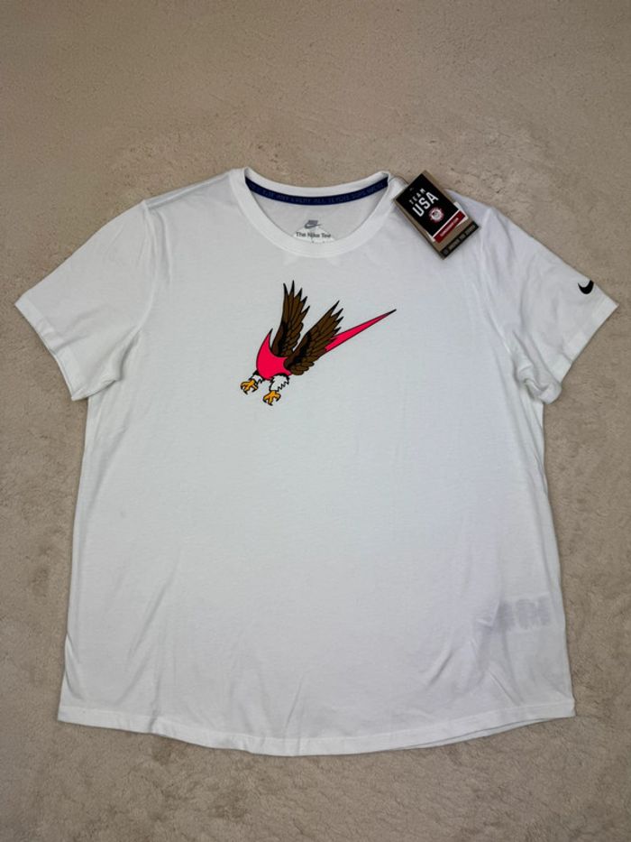 T-shirt Nike Team USA JO 2024 Aigle Blanc Neuf Taille L