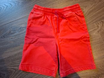 Short Kiabi. Taille 10 ans