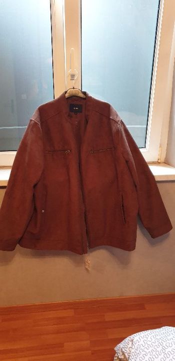 BLOUSON AVEC étiquette 5xl