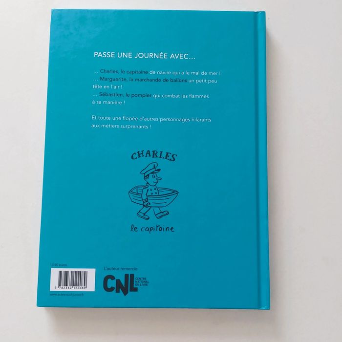 Livre - Une journée avec - photo numéro 2