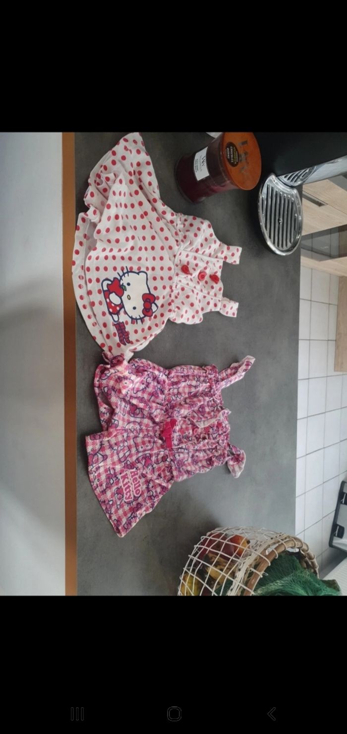 Lot deux vetement hello kitty
