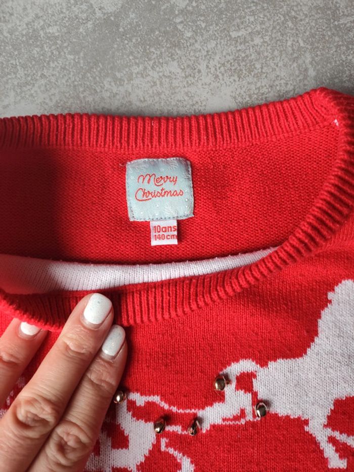 Pull de Noël taille 10 ans - photo numéro 3