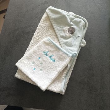 Cape de bain + gant de toilette 