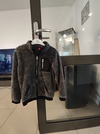 Gilet polaire enfant garçon 8 ans – Tissaia – Gris foncé