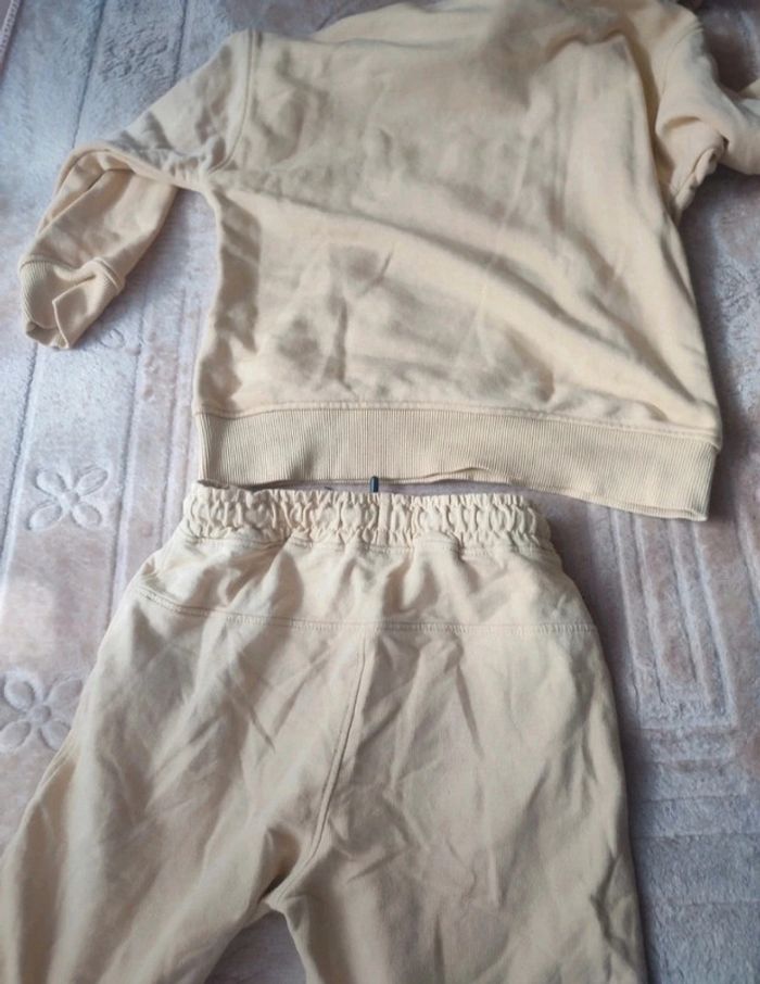 Ensemble Zara Garçon Taille 7 Ans - Hoodie + Short - photo numéro 6