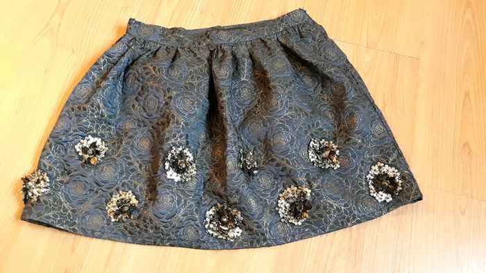 Zara - Magnifique jupe brodée taille S - photo numéro 6