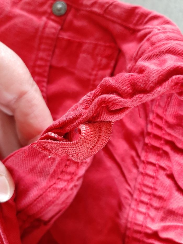 Jeans rouge 14 ans - photo numéro 5