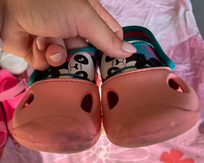 Lot chaussures fille T.25 - photo numéro 5