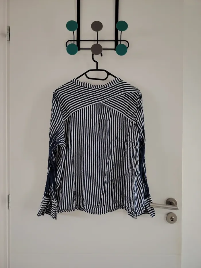 chemise taille 46 - photo numéro 7