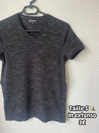 T-shirt 🪐 Taille S 🪐 In extenso