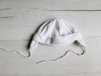 Vêtement bébé fille bonnet 12 mois