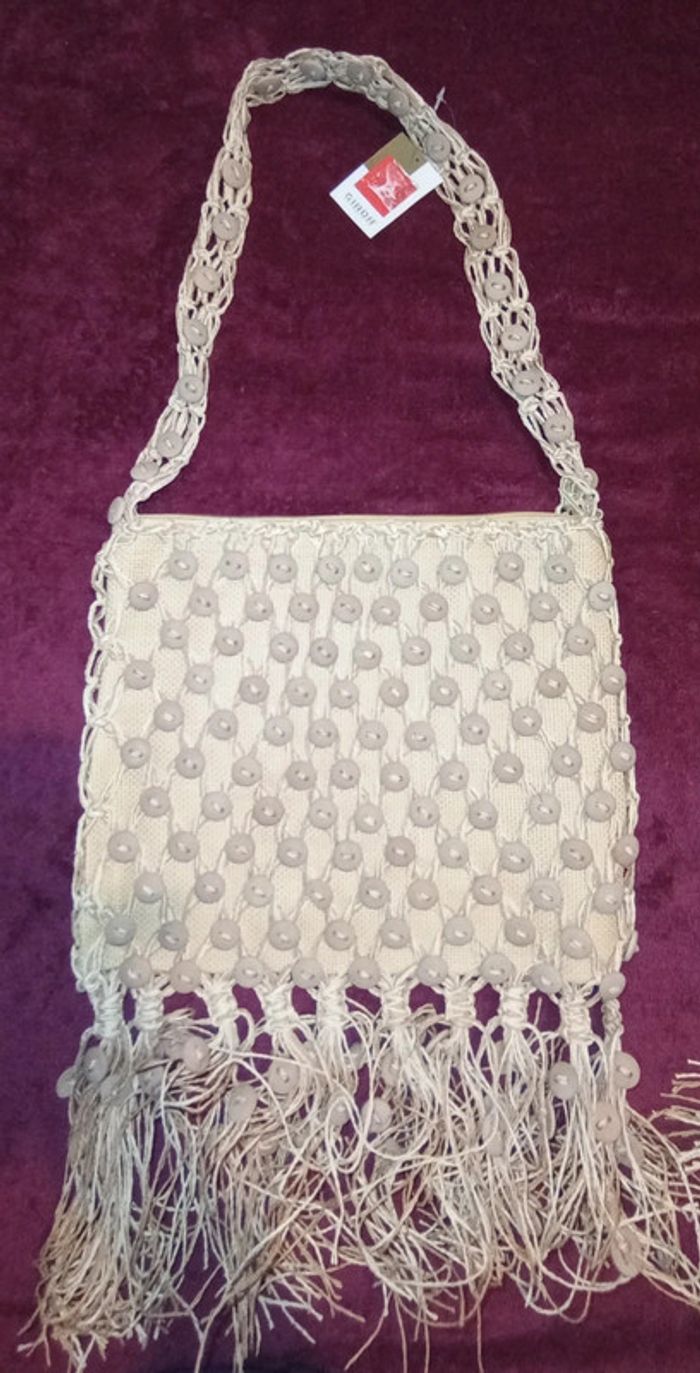 Deux magnifiques sacs a bandoulière avec boutons et franges Neufs Giada - photo numéro 2