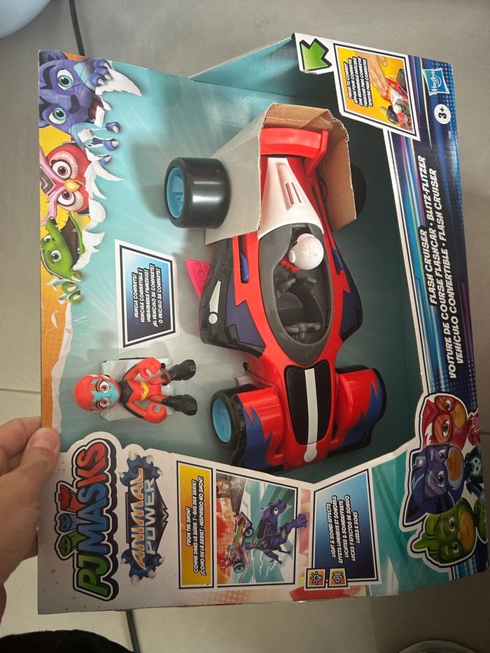 hasbro Pyjamasques voiture de course auto-flash