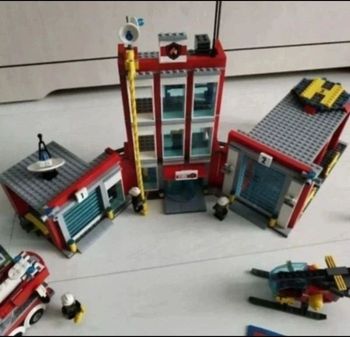Lego city 60110 - la Caserne des pompiers