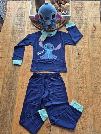Pyjama 2 pièces Stitch Marine 7 ans