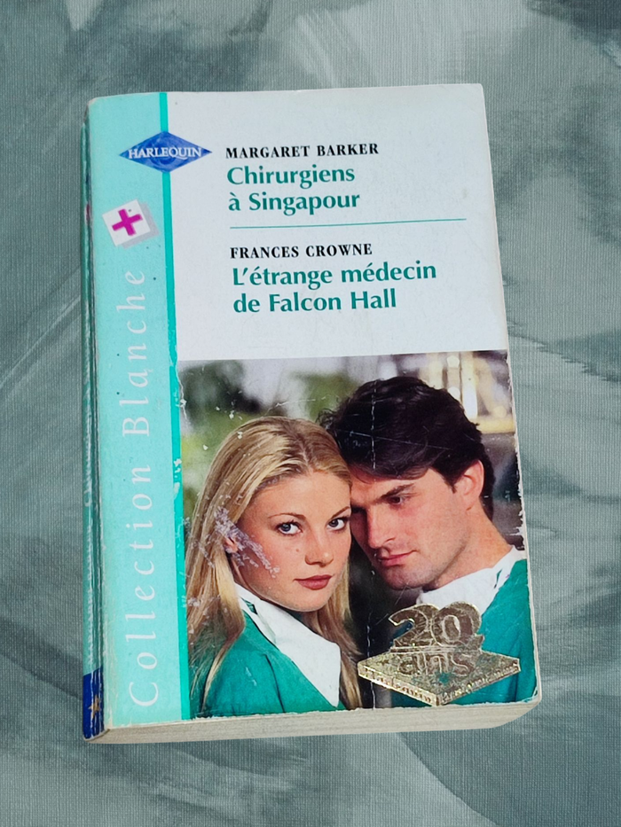 Livre : HARLEQUIN - 10 livres ( collection Blanche ) - photo numéro 2