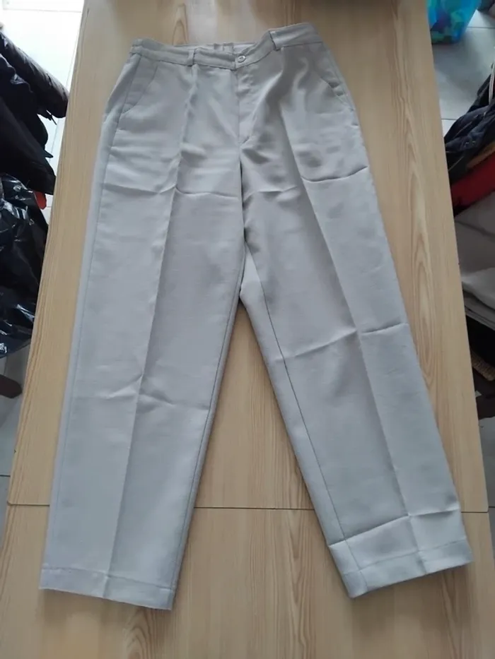 Pantalon 🔄 - photo numéro 2