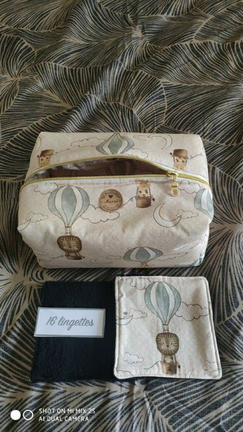 16 lingettes lavables et sa trousse de toilette moltonné